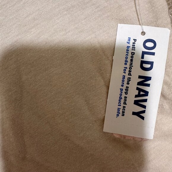 Old Navy PRIDE Womens Size L Beige Peace Love Pride Rainbow Pride T-shirt NWT - Picture 6 of 7